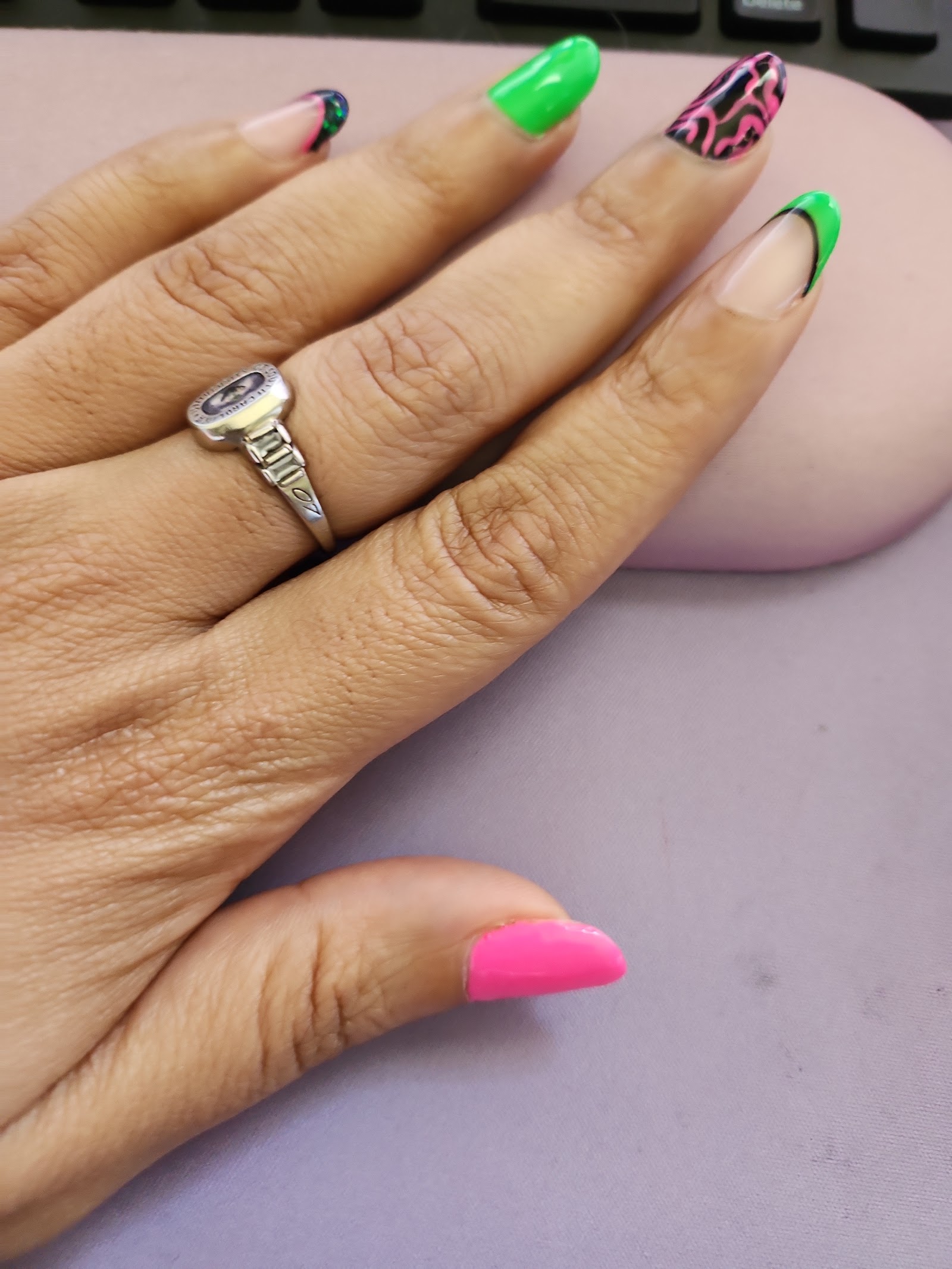 Luxury Nails & Tan Salon logo